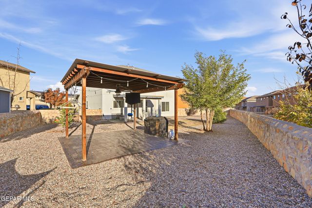 14372 Karen Point, El Paso, TX 79938