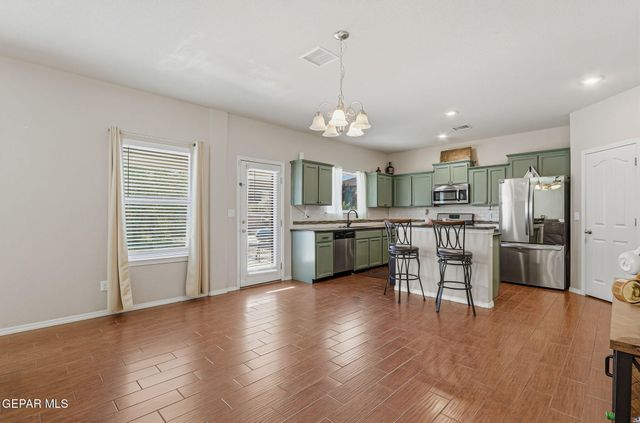 14372 Karen Point, El Paso, TX 79938