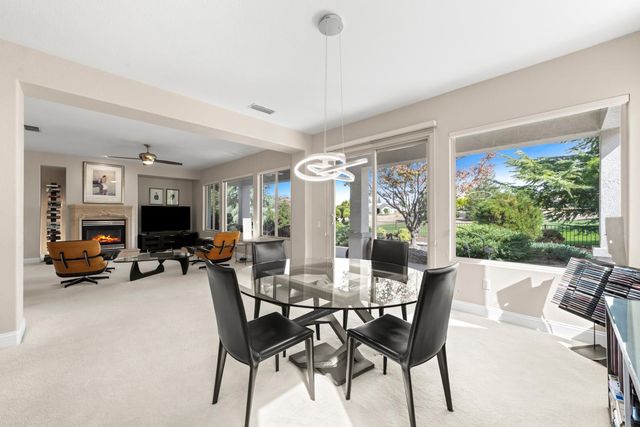 1523 Barn Valley Ln, Lincoln, CA 95648