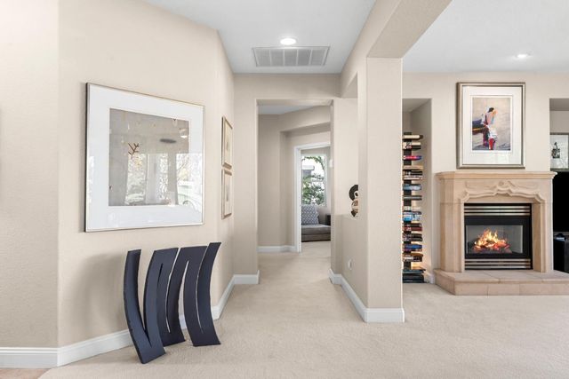1523 Barn Valley Ln, Lincoln, CA 95648