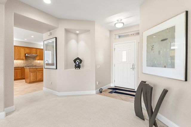 1523 Barn Valley Ln, Lincoln, CA 95648