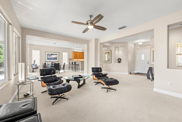 1523 Barn Valley Ln, Lincoln, CA 95648