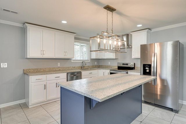 211 Shelby Street, Fort Oglethorpe, GA 30742