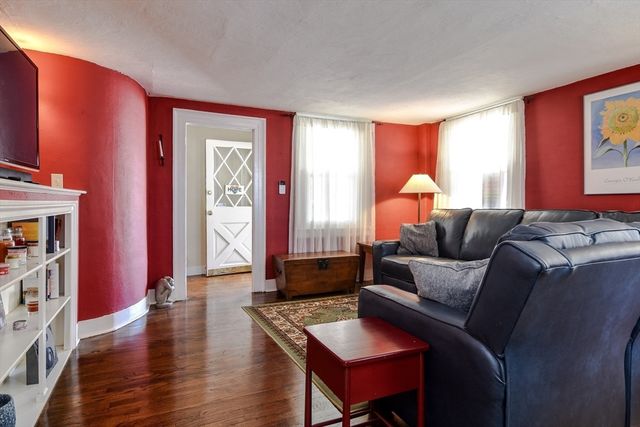 88 Elm Street, Framingham, MA 01701