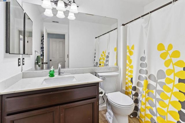 4052 Ghiotti Ct, Pleasanton, CA 94588