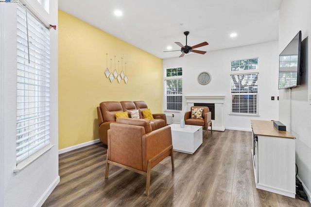 4052 Ghiotti Ct, Pleasanton, CA 94588