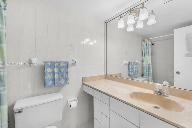 2655 Collins Ave 603, Miami Beach, FL 33140