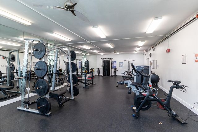 2655 Collins Ave 603, Miami Beach, FL 33140