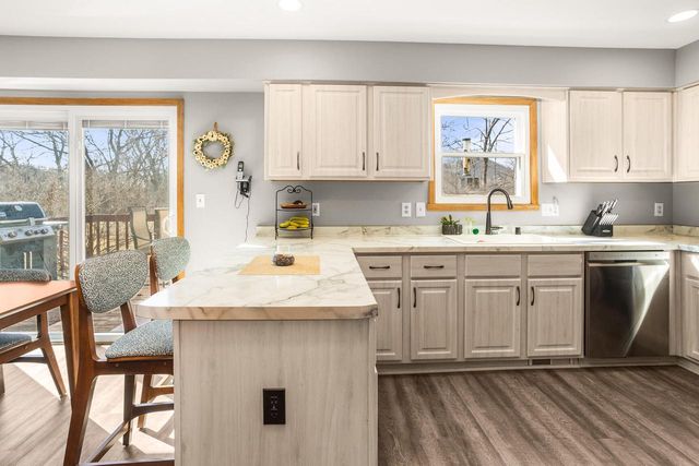 W182S7785 Ann DRIVE, Muskego, WI 53150