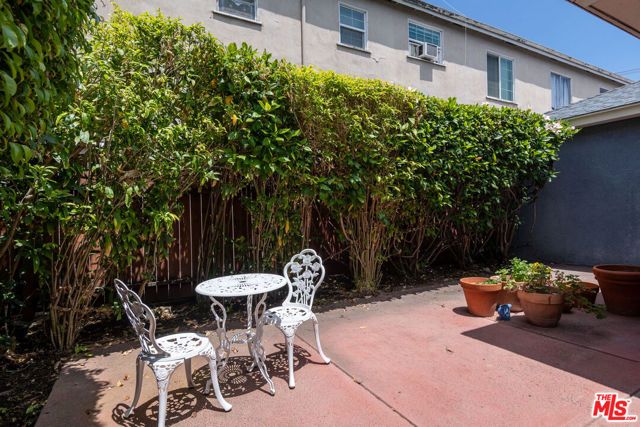 1133 26TH Street A, Santa Monica, CA 90403