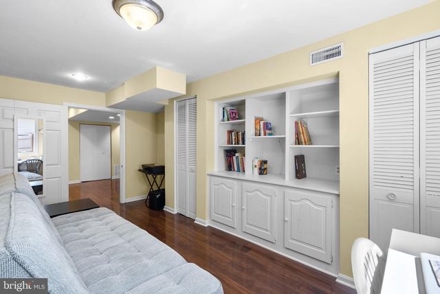 1108 GRANDIN AVE, Rockville, MD 20851