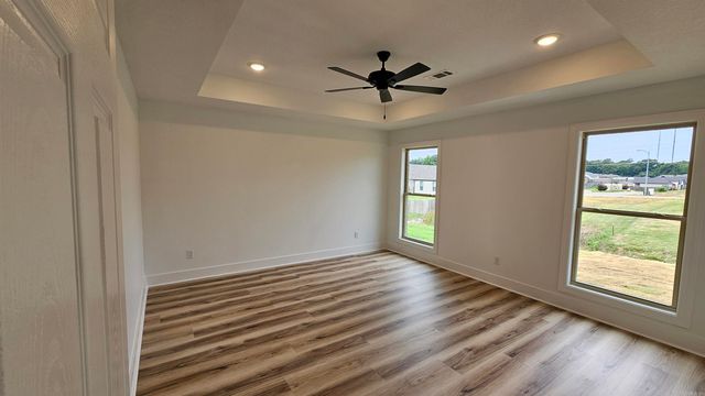 2304 S 19th Street, Paragould, AR 72450