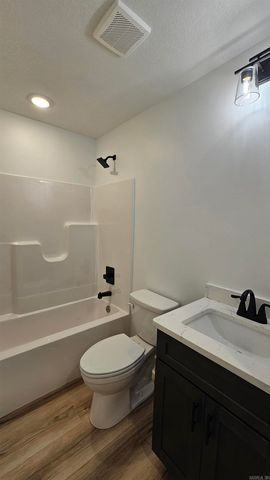 2304 S 19th Street, Paragould, AR 72450