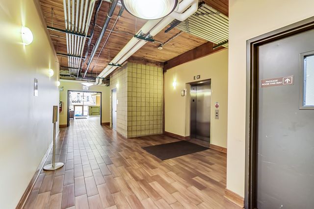 3500 S Sangamon Street 415, Chicago, IL 60609