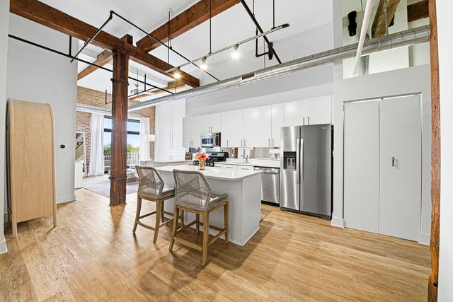 3500 S Sangamon Street 415, Chicago, IL 60609