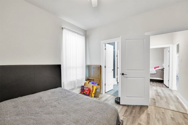 4621 Collins Avenue, Dallas, TX 75210