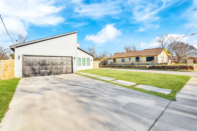 4621 Collins Avenue, Dallas, TX 75210