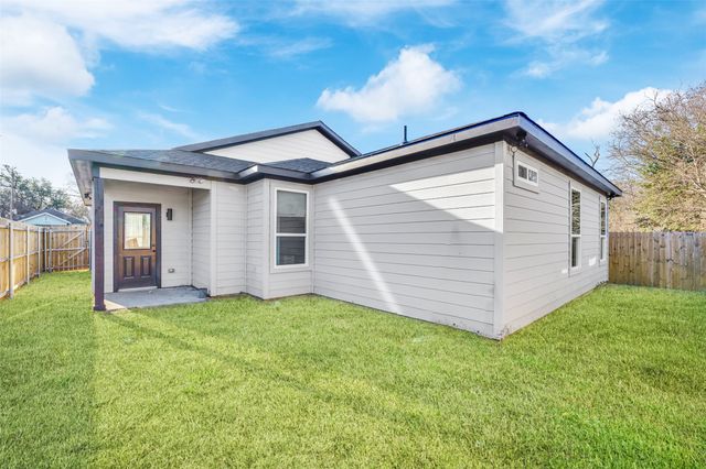 4621 Collins Avenue, Dallas, TX 75210