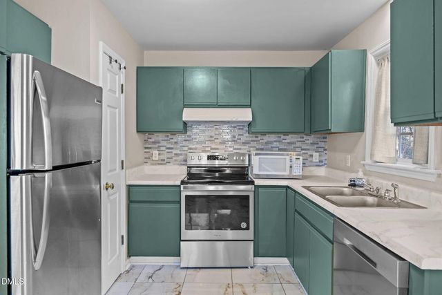 8225 Merriweather Circle, Raleigh, NC 27616