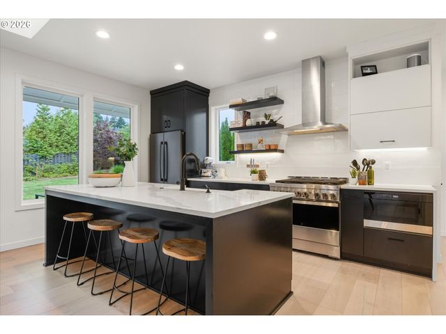 1931 Nw 113TH Ave, Portland, OR 97229