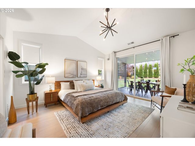 1931 Nw 113TH Ave, Portland, OR 97229