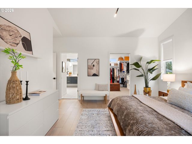 1931 Nw 113TH Ave, Portland, OR 97229