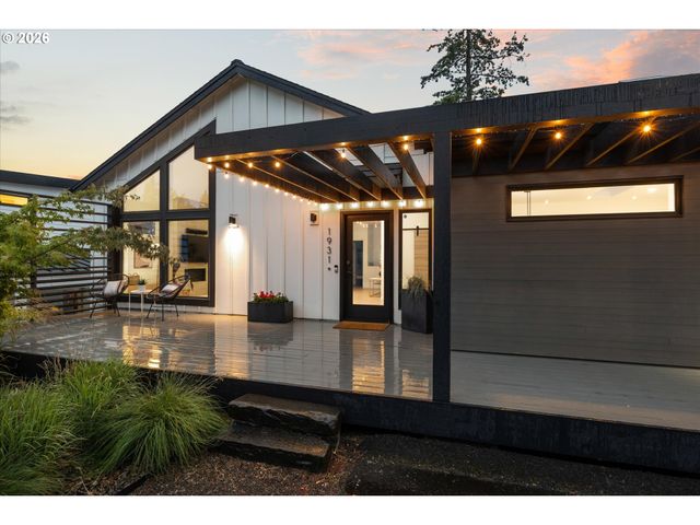 1931 Nw 113TH Ave, Portland, OR 97229