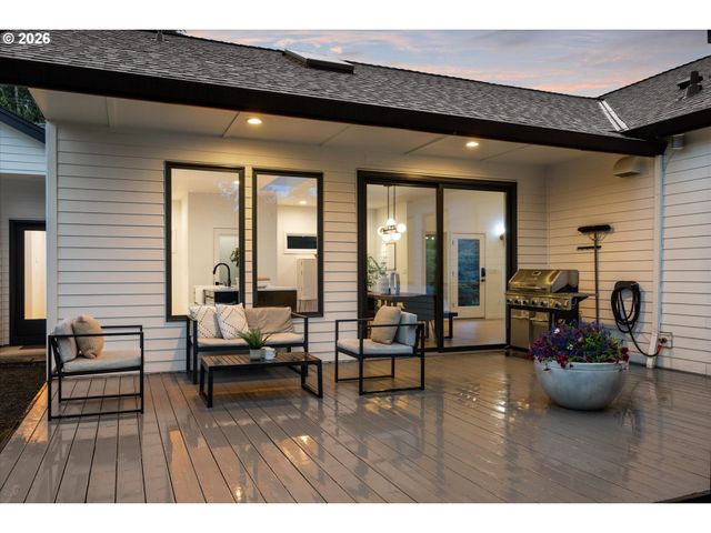 1931 Nw 113TH Ave, Portland, OR 97229