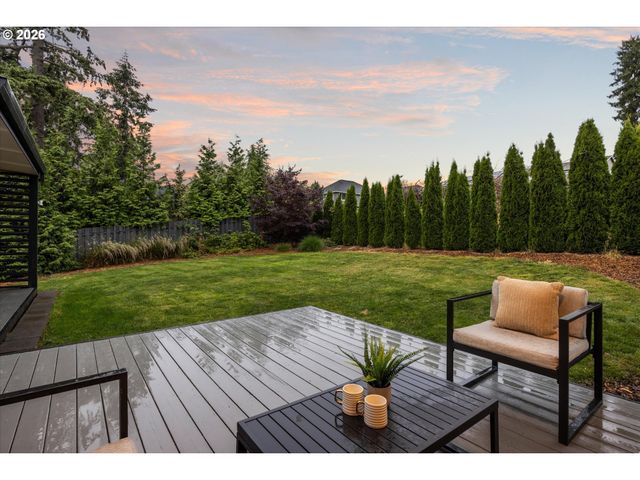 1931 Nw 113TH Ave, Portland, OR 97229