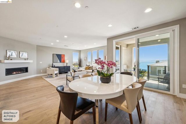 16 Sea Star Ct, Richmond, CA 94801