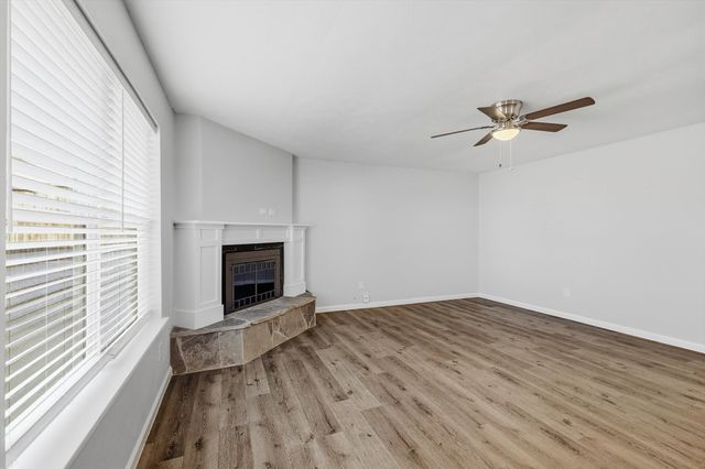 109 N Heights Drive, Crowley, TX 76036