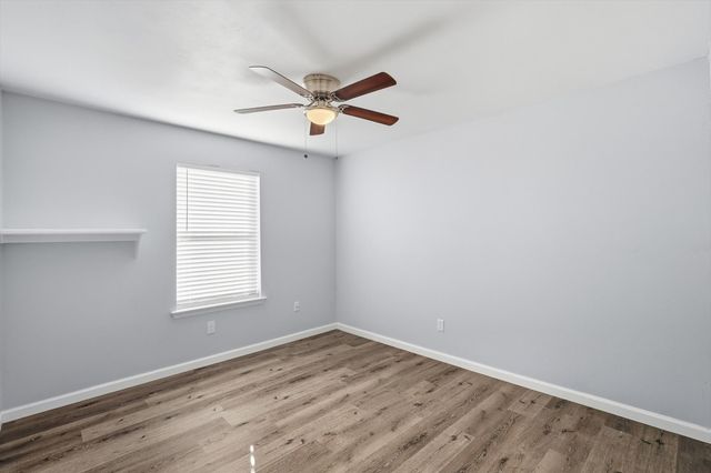 109 N Heights Drive, Crowley, TX 76036