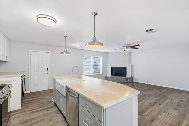 109 N Heights Drive, Crowley, TX 76036