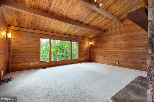 281 BOOTS HILL LANE, Gore, VA 22637