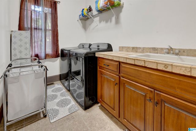 8442 SCOTT DRIVE, Trussville, AL 35173