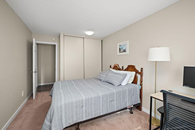 4618 Cedar Lake Road S 6, Saint Louis Park, MN 55416