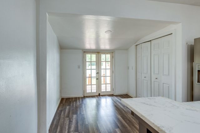 114 N Pine St, Hohenwald, TN 38462