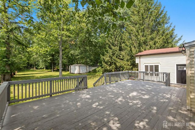 618 Wood Avenue, North Brunswick, NJ 08902