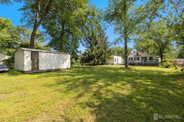 618 Wood Avenue, North Brunswick, NJ 08902