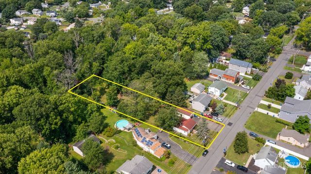618 Wood Avenue, North Brunswick, NJ 08902