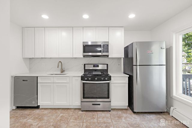 618 Wood Avenue, North Brunswick, NJ 08902