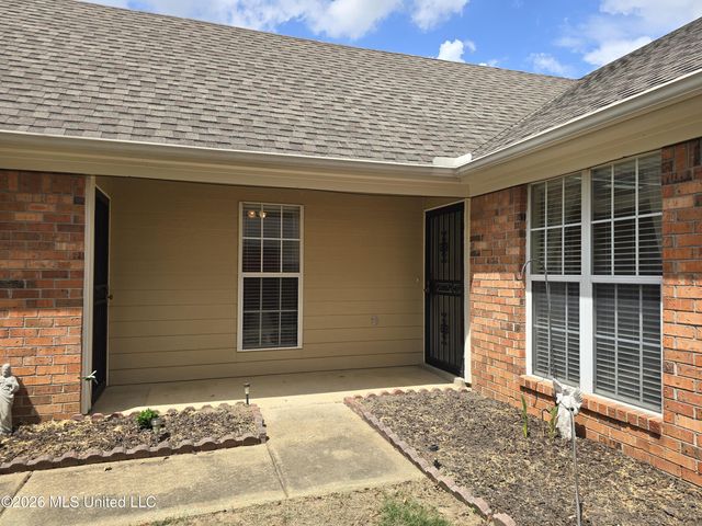 924 Remington Cove, Southaven, MS 38671