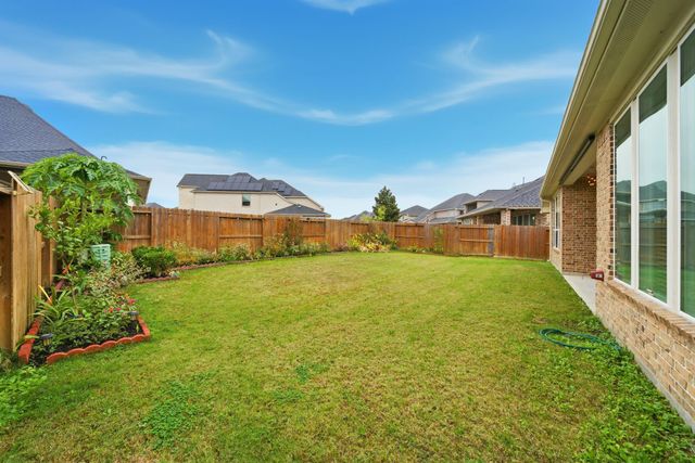 14051 Dunsmore Landing Drive, Houston, TX 77059