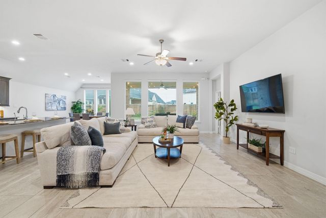 14051 Dunsmore Landing Drive, Houston, TX 77059