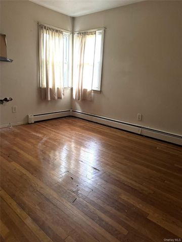 1551 Sweetman Avenue, Elmont, NY 11003