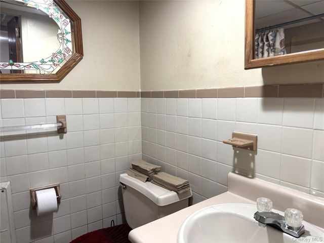 1551 Sweetman Avenue, Elmont, NY 11003