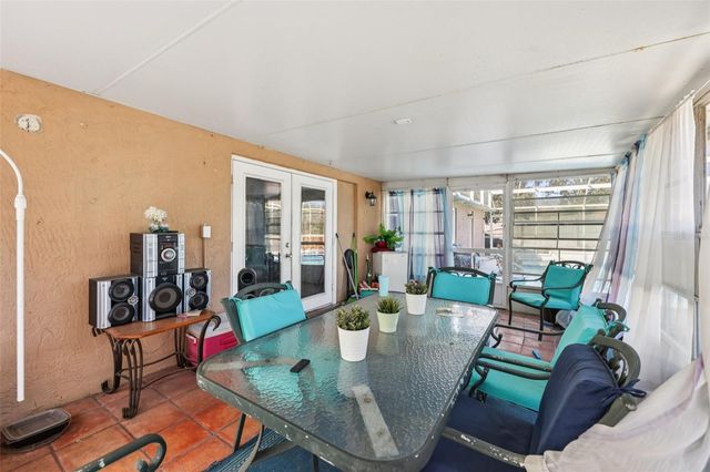 5807 FOX HUNT TRAIL, Orlando, FL 32808