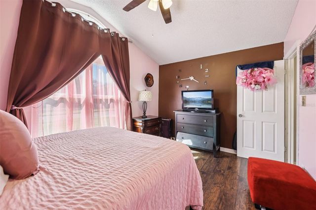 5807 FOX HUNT TRAIL, Orlando, FL 32808