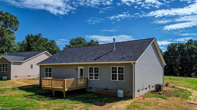 1816 Crutchfield Road, Reidsville, NC 27320