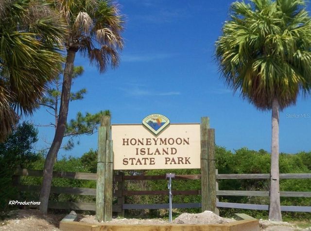 7 ELGIN PLACE 202, Dunedin, FL 34698